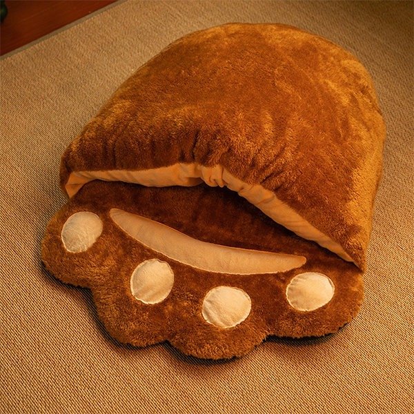 Unmatched Warmth Animal-Shaped Cat Bed - Chicken - Bear